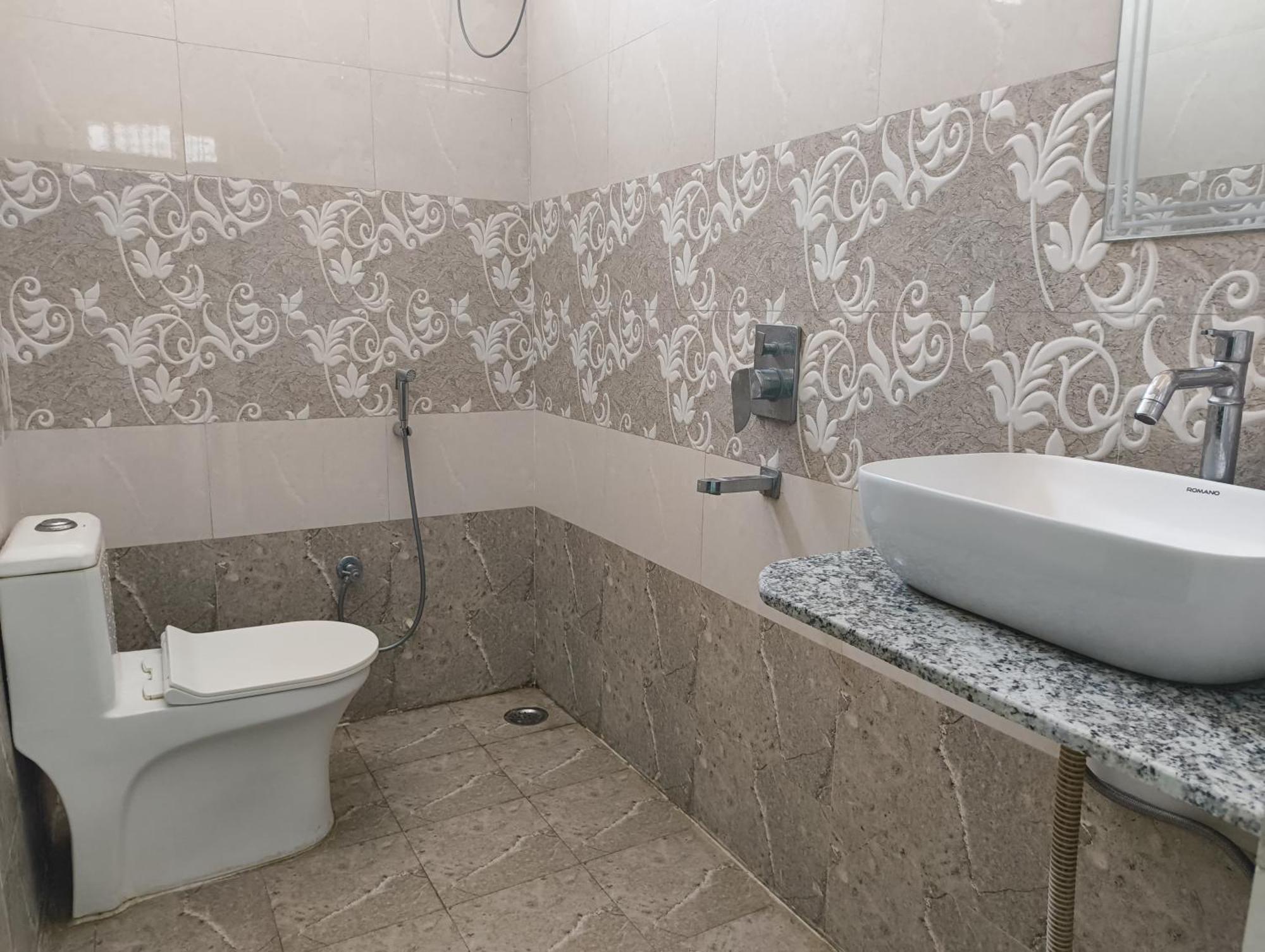 Rising Shemesh Home Stay Udaipur Luaran gambar