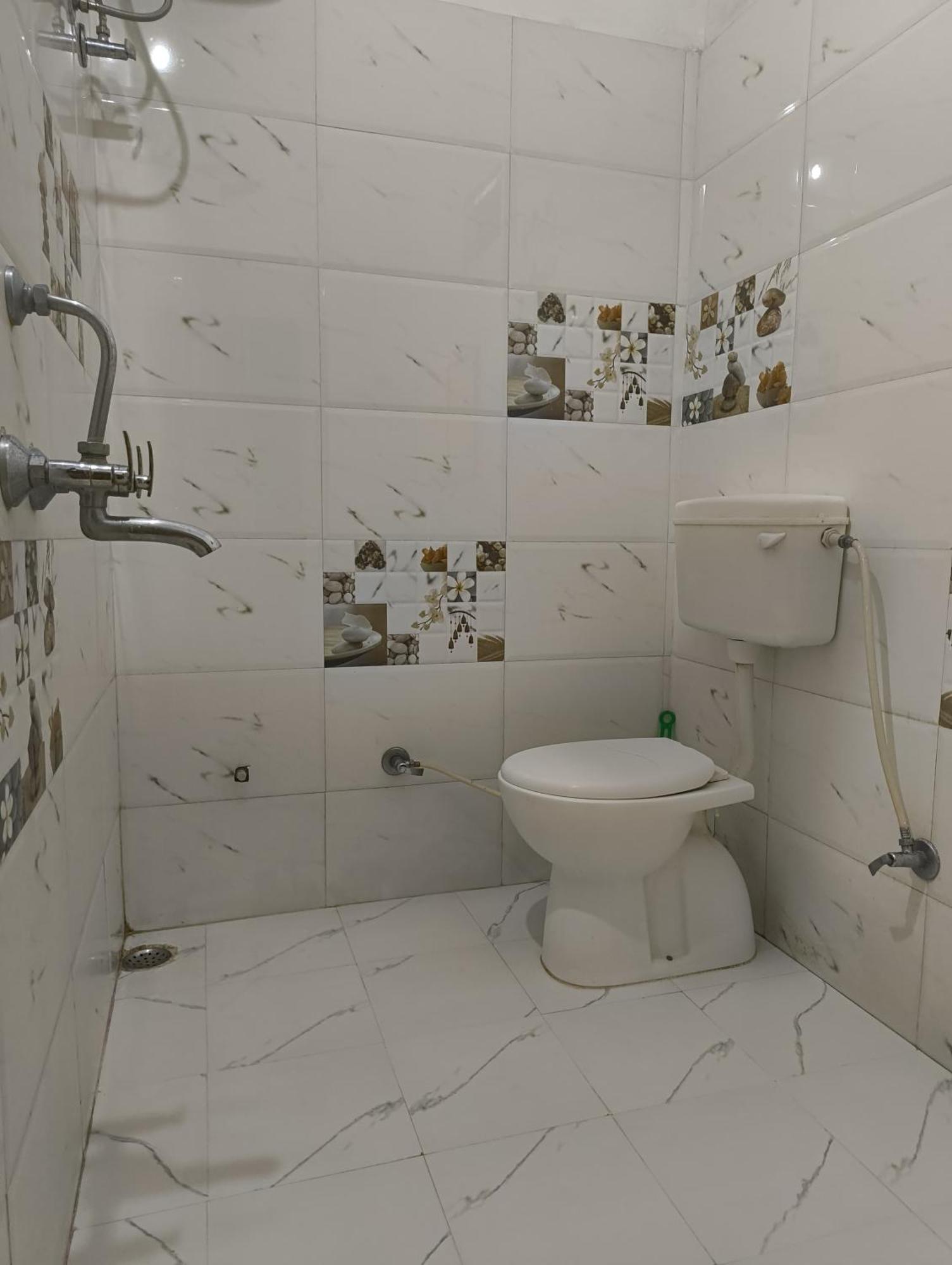 Rising Shemesh Home Stay Udaipur Luaran gambar